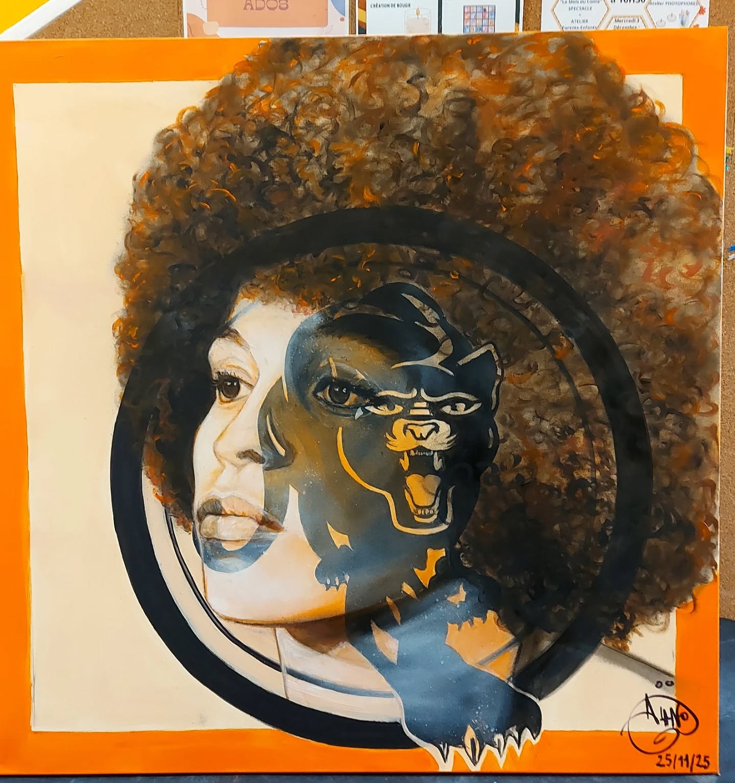 Portrait femme afro et panthère